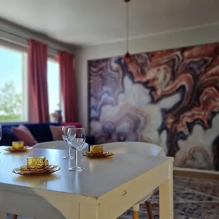 Huoneisto Tilava Kaksio Ydinkeskustassa *